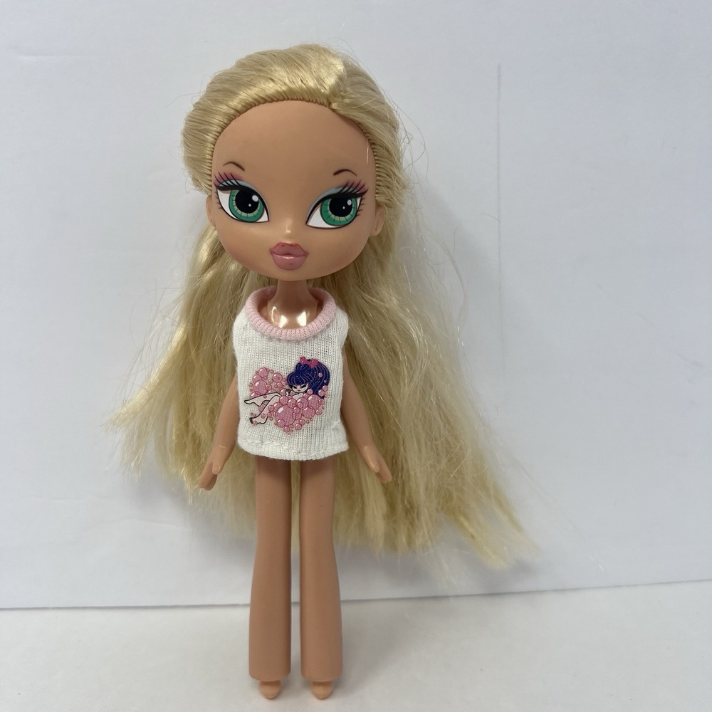 Bratz Kidz Doll Cloe with Blonde Hair‎ by MGA no shoes